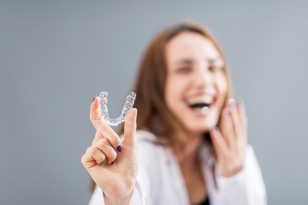How Do Invisalign Braces Work?